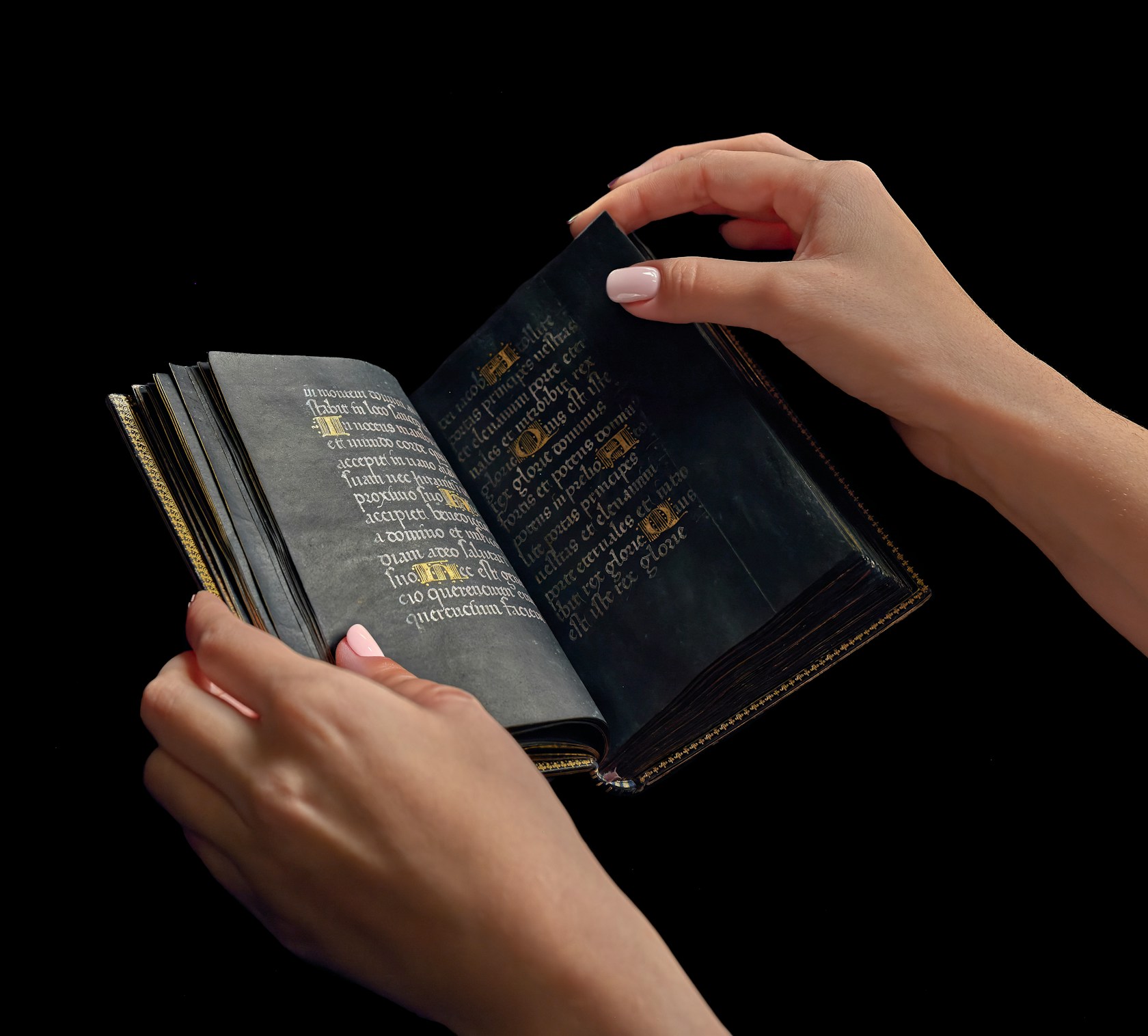 Black Book of Hours Courtesy of the Hispanic Society Museum Library Photos Kirk Davis Swinehart