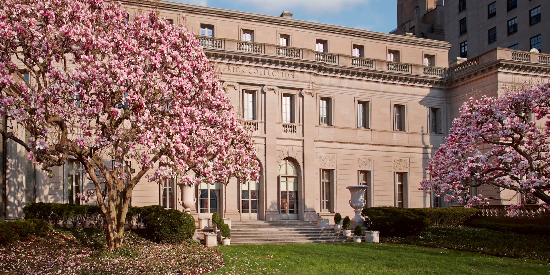 Frick Exterior Horizontal2000pixels